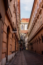 Chi Anunwa - Prague 11